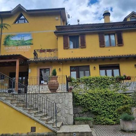 Hotel Pineta Ristorante Country House In Fabriano Campodonico  Zewnętrze zdjęcie