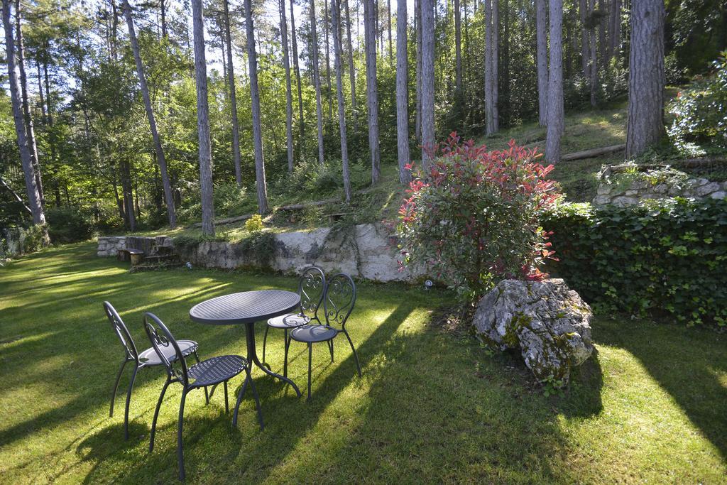 Hotel Pineta Ristorante Country House In Fabriano Campodonico  Zewnętrze zdjęcie